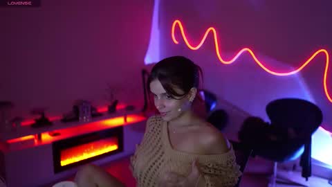 Rebecca online show from March 9, 4:27 am