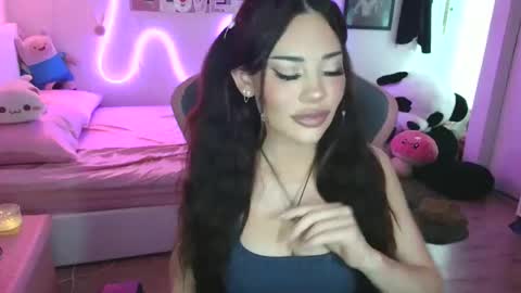 lilbina online show from March 13, 5:36 am