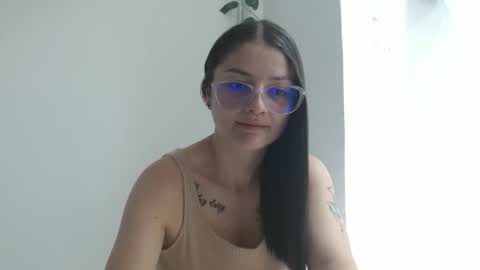 Valeri Villalobos  IG villa lobosvaleri online show from May 10, 4:34 pm