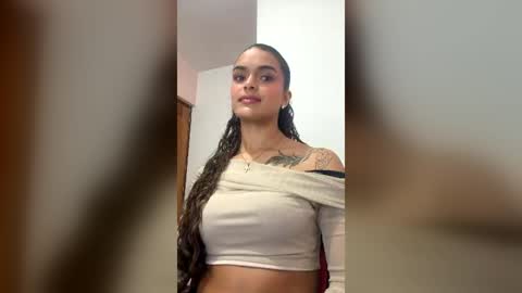 lili_evanss online show from July 2, 10:05 pm