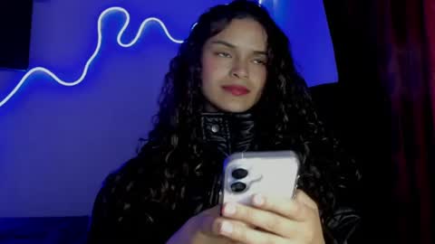 lili_evanss online show from July 13, 2:03 am