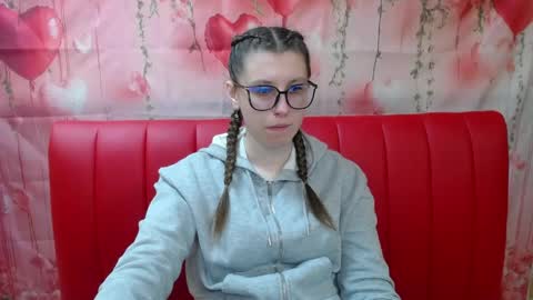 lilianashine online show from April 1, 5:08 am