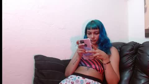 yesica online show from July 11, 2:36 am