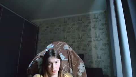 liliawoolf online show from March 21, 8:19 am