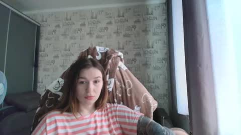 liliawoolf online show from July 3, 7:59 am