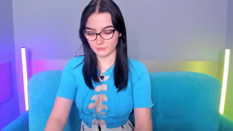 Snapshot of lilibethxx chatting on December 6, 8:26 am lilibethxx online show from December 6, 8:26 am