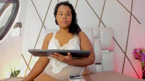 LIli cameron  online show from March 16, 11:58 am