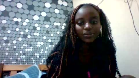 liligal online show from June 10, 4:45 am