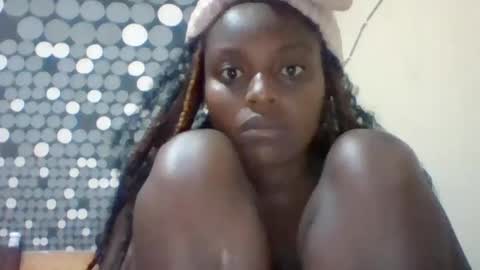 liligal online show from June 14, 5:20 am