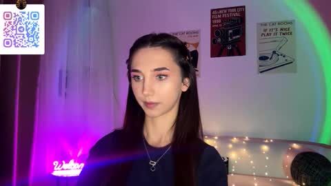 Lina online show from March 9, 10:25 pm