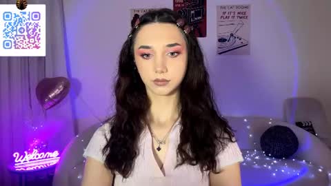 Snapshot of lilihalvorsen chatting on June 10, 10:19 pm Lina online show from June 10, 10:19 pm