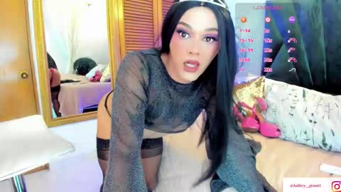 Ashley online show from October 9, 10:30 pm