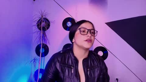 Lilith and Khloe  online show from March 19, 11:25 am