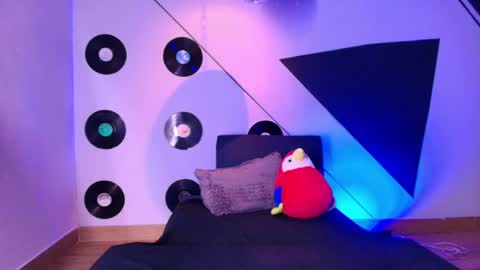 Lilith and Khloe  online show from April 7, 11:21 am