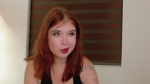 Snapshot of lilith_bonheur chatting on July 11, 7:27 pm Lilith Bonheur online show from July 11, 7:27 pm