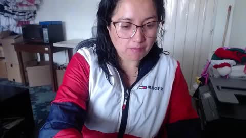 Snapshot of lilith_camp chatting on December 20, 2:16 pm Laura lopez online show from December 20, 2:16 pm