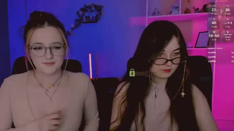 Snapshot of lilith_diva chatting on April 25, 7:44 pm lilith_diva online show from April 25, 7:44 pm