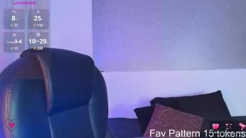 Lilith  online show from March 5, 1:40 pm