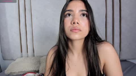 Lilith online show from May 17, 1:25 am
