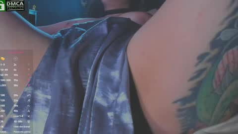 lilithmystic01 online show from April 2, 6:22 am