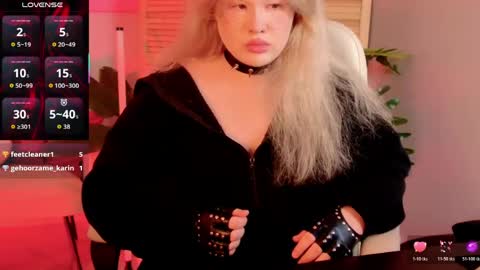 LilithNelson online show from June 3, 3:17 pm