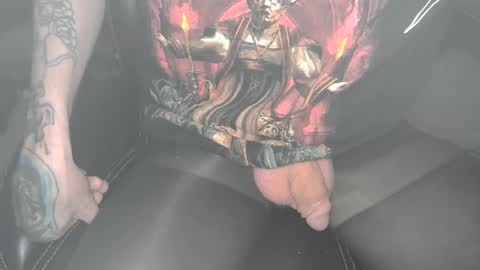 Snapshot of lilithqueen13 chatting on September 24, 9:07 pm lilithqueen13 online show from September 24, 9:07 pm