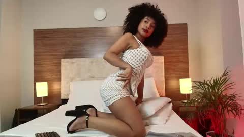 lilitzrodriguez online show from May 23, 7:51 pm