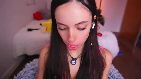 Lill Dayna online show from February 1, 12:15 pm