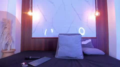 Snapshot of lillian_lee1 chatting on May 23, 6:12 pm lillian_lee1 online show from May 23, 6:12 pm