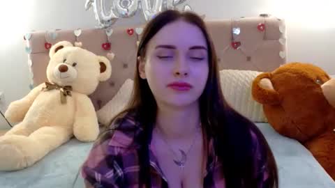Snapshot of lilliana_moon chatting on February 26, 10:58 am lilliana_moon online show from February 26, 10:58 am