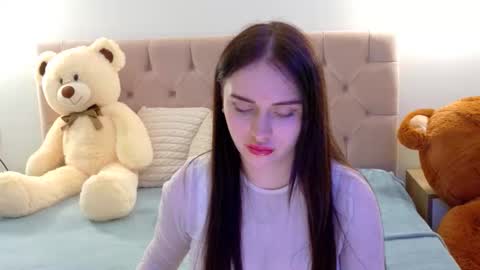 Snapshot of lilliana_moon chatting on March 4, 9:37 am lilliana_moon online show from March 4, 9:37 am