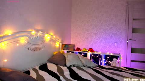 LilliMoore online show from February 20, 11:05 pm