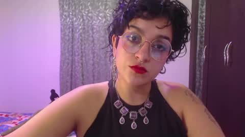 lillith online show from May 2, 3:55 am