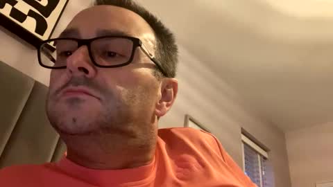 lills16 online show from November 28, 4:20 pm