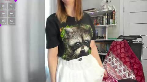 Snapshot of lillyfan_x chatting on February 24, 4:16 am LillyFan X online show from February 24, 4:16 am