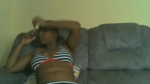 lilpretty16 online show from June 18, 5:30 am