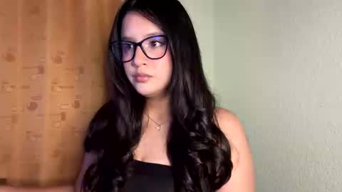 lilprincessxoxo_ online show from January 28, 2:32 am