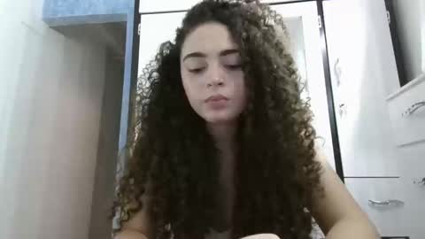 lily_anal_squirt online show from April 28, 2:38 am