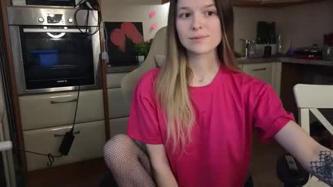 lily_and_jake online show from March 25, 2:06 am