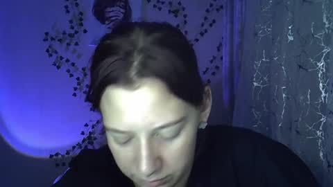 lily_ember online show from November 2, 6:21 pm