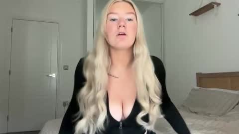 Lily fox online show from May 16, 8:11 am