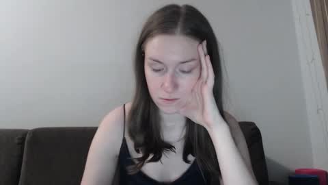 Snapshot of lily_love_x chatting on February 17, 10:38 pm lily_love_x online show from February 17, 10:38 pm