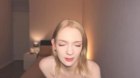 Lily online show from March 21, 10:24 pm