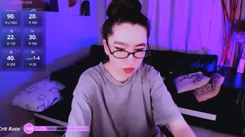 Snapshot of lily_xbaby chatting on February 8, 11:57 am LILY online show from February 8, 11:57 am