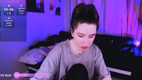 Snapshot of lily_xbaby chatting on February 18, 7:26 am LILY online show from February 18, 7:26 am