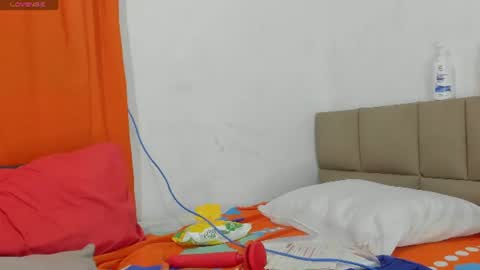 Lily online show from June 27, 8:52 am