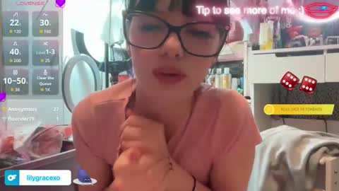 Lily Grace online show from April 14, 11:44 pm