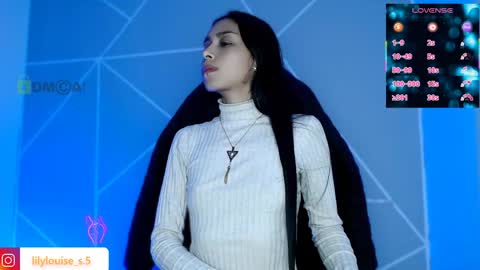 Liliana louise online show from April 29, 9:57 am