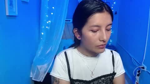 lilymoon_018 online show from June 6, 1:16 pm