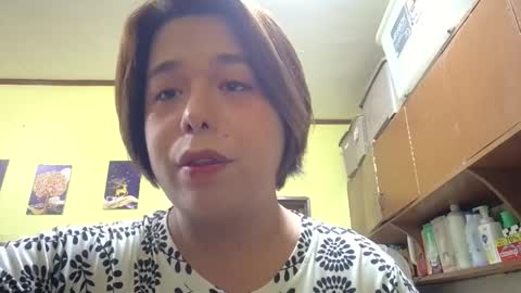 lilysette online show from May 26, 12:45 pm